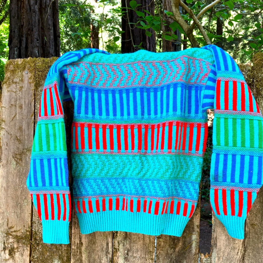 Men’s Jantzen Sweater, size Large